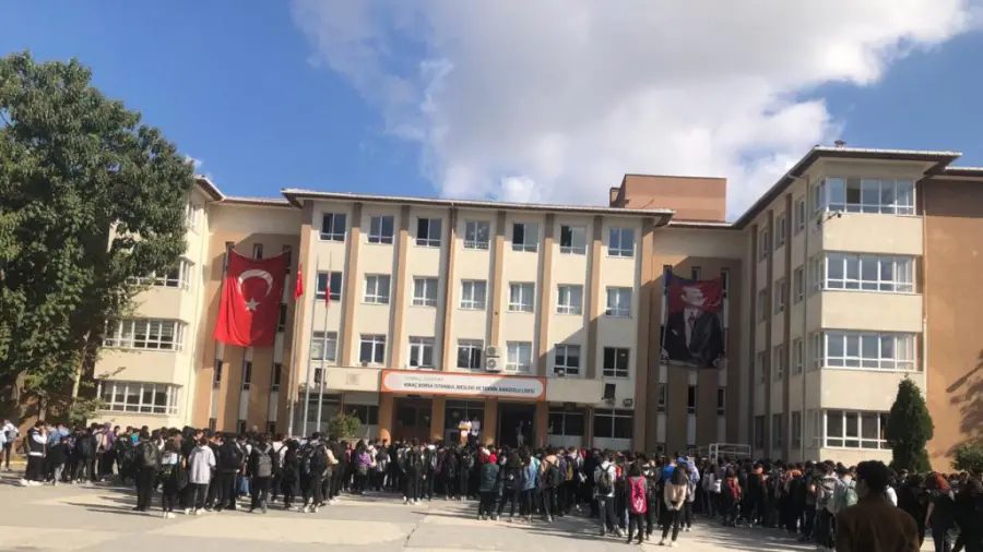 Kıraç Borsa İstanbul Mesleki ve Teknik Anadolu Lisesi